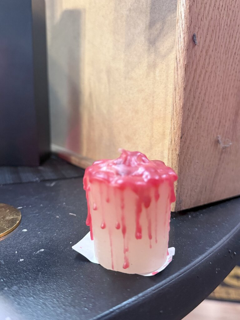 Splatter votive candle