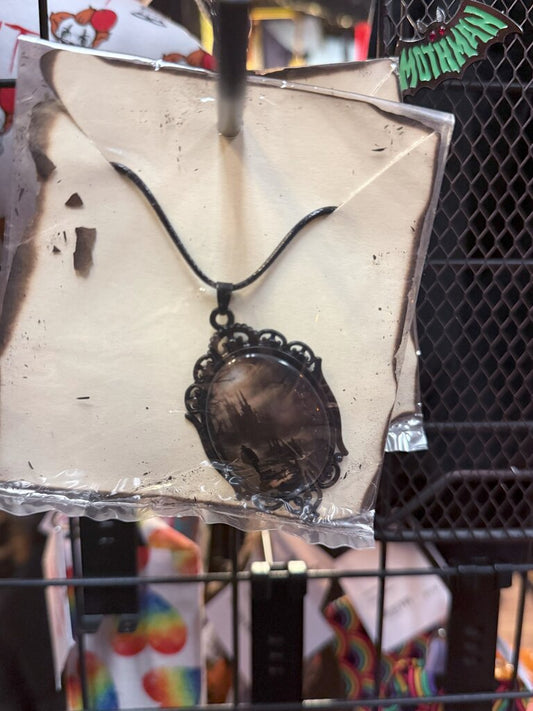 Vintage looking Gothic Necklace